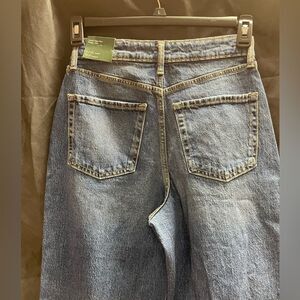 Super High-Rise Baggy Jeans